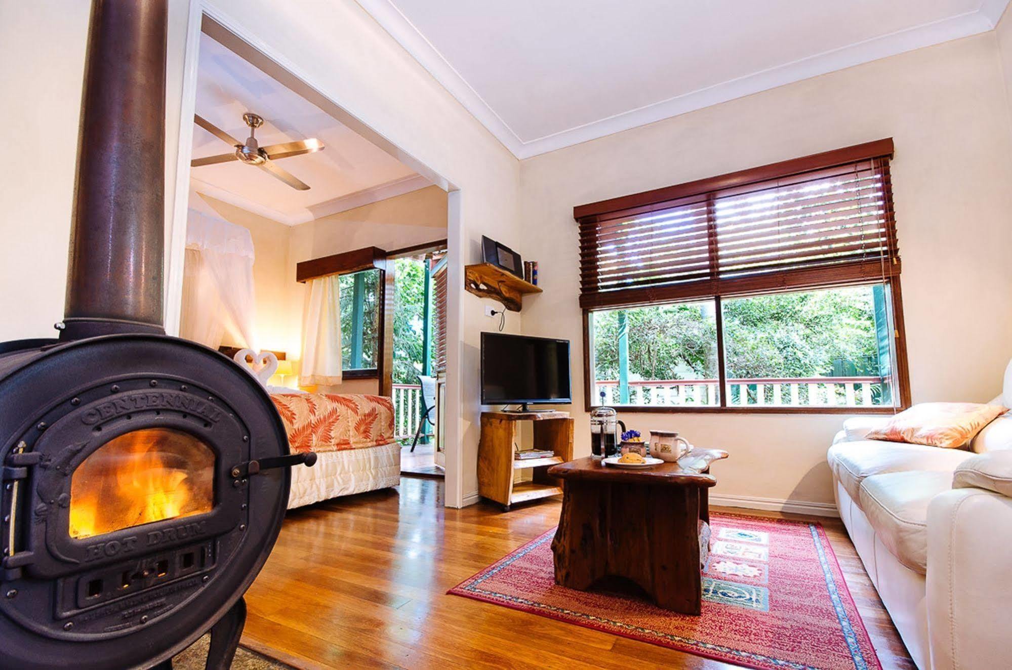 Lillypilly'S Cottages & Day Spa Maleny Esterno foto